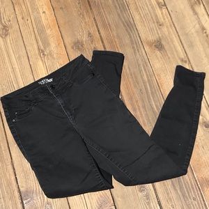 Time and Tru High Rise Jegging/ Size 6 in Womens Juniors